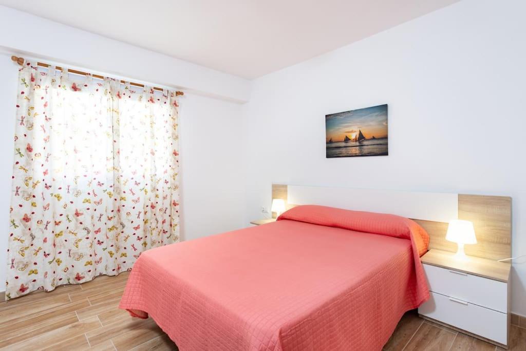 Vivienda Vacacional Rosaini Los Cristianos  Exteriér fotografie