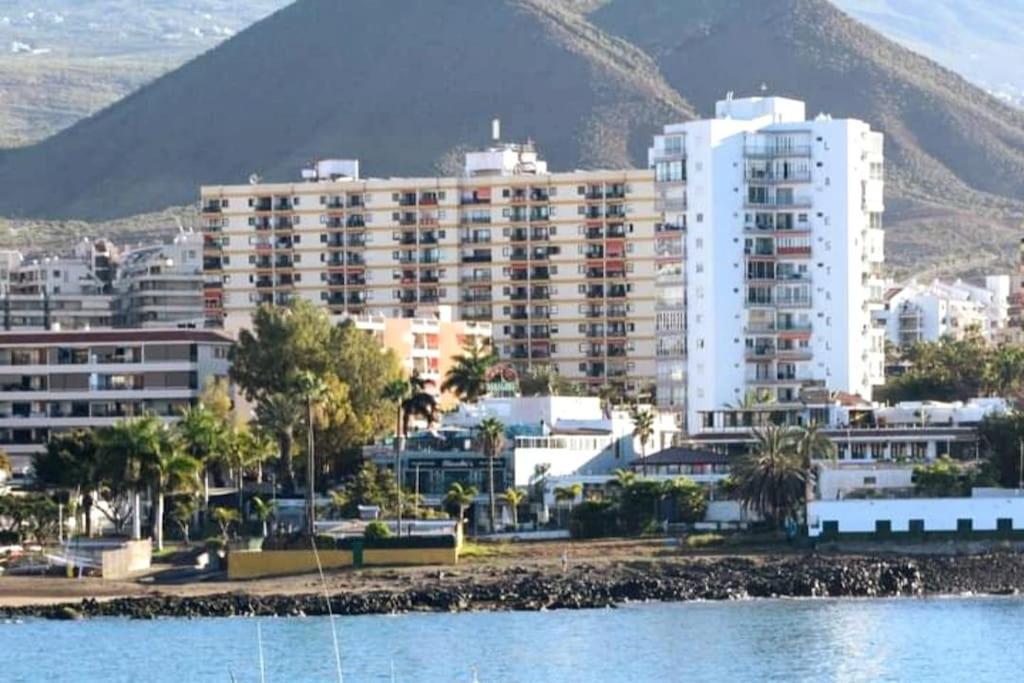 Vivienda Vacacional Rosaini Los Cristianos  Exteriér fotografie
